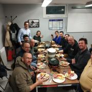 Repas convivial pour clôturer l'épreuve théorique. 